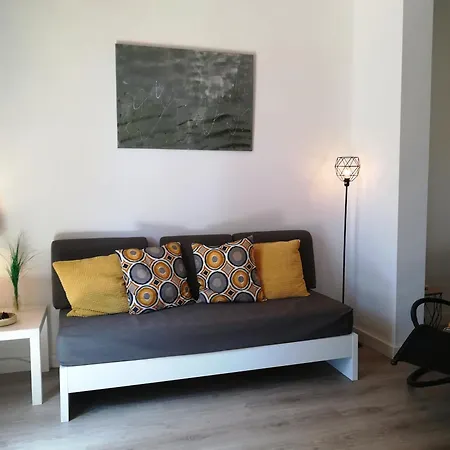 Apartament Casa 2 Pins, House 300m From The Of